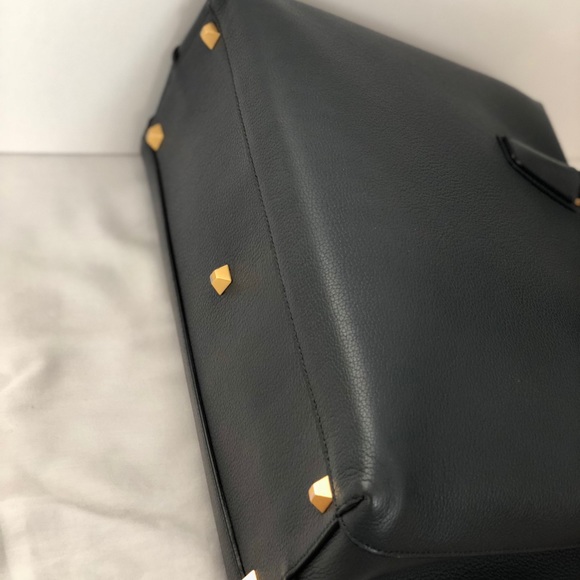 MCM Large Milla Tote - Picture 4 of 7